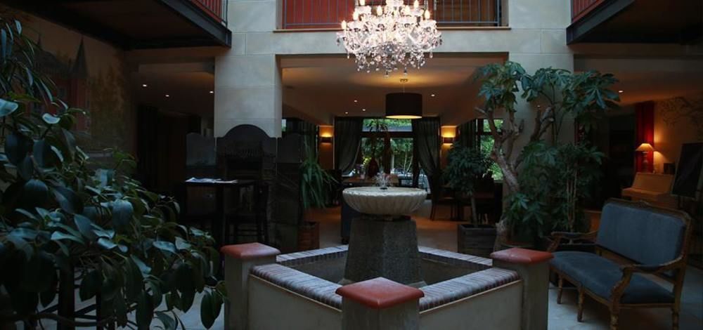 Le Pavillon Du Chateau, Hotel & Spa 레벨 외부 사진