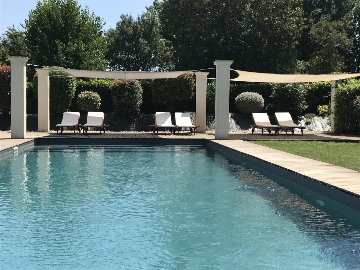 Le Pavillon Du Chateau, Hotel & Spa 레벨 외부 사진