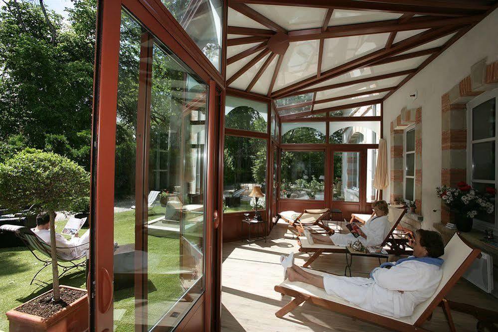 Le Pavillon Du Chateau, Hotel & Spa 레벨 외부 사진
